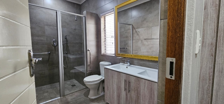 1 Bedroom Property for Sale in Wigwam North West